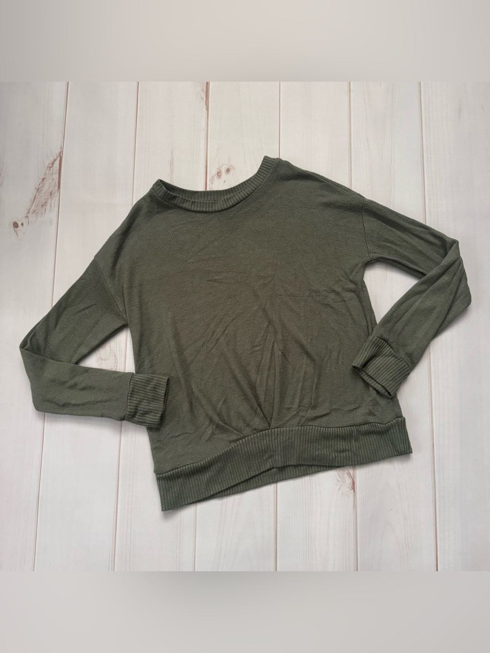 Rumi + Ryder Green Long Sleeve Top